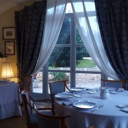 Relais San Martino فندق مارتينا فرانكا