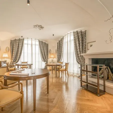 فندق Relais San Martino 5*