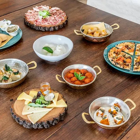 Relais San Martino 5* مارتينا فرانكا