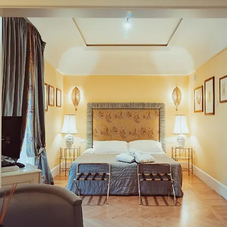 Relais San Martino فندق مارتينا فرانكا