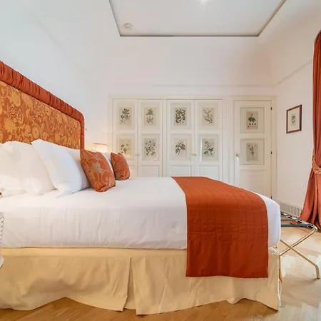 Relais San Martino فندق 5*