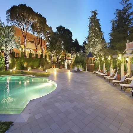 Relais San Martino فندق 5*