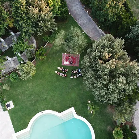 Relais San Martino 5* مارتينا فرانكا